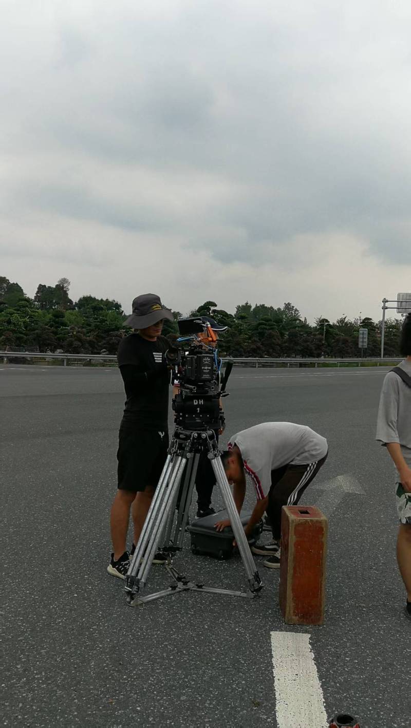 魏都区TVC拍摄公司：唤醒集体记忆，构建跨代际沟通桥梁