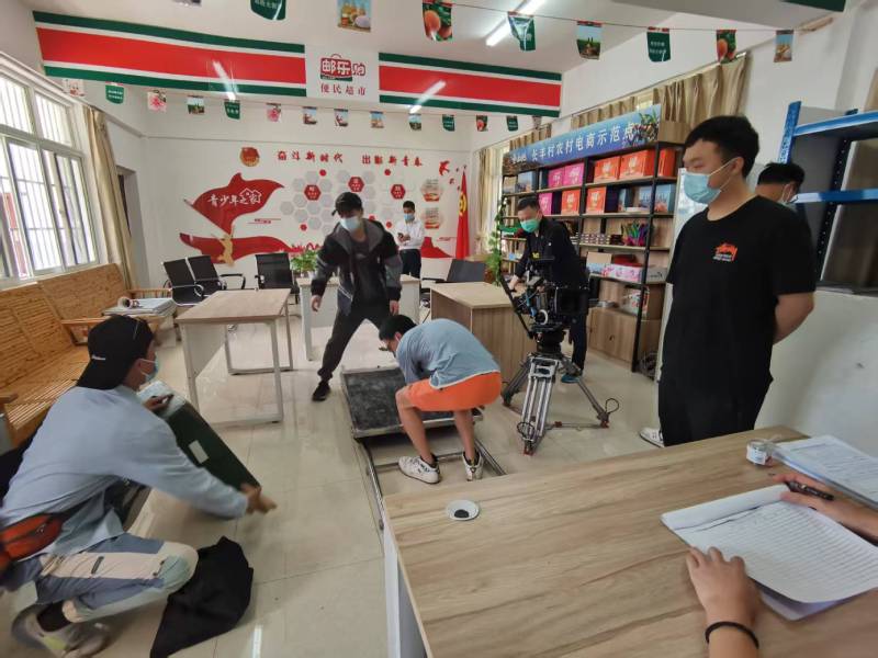 魏都区广告片拍摄公司：极简主义践行者，少即是多的视觉哲学